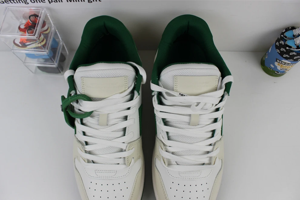 WellDesigned 3934 Off-White Out Of Office White Green 2315