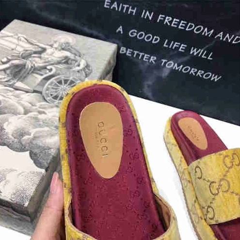 WellDesigned 4116 Gucci Slipper 3100