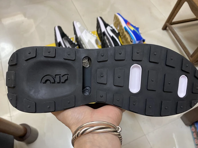 WellDesigned 5239 Nike Air Max 971265- 2592