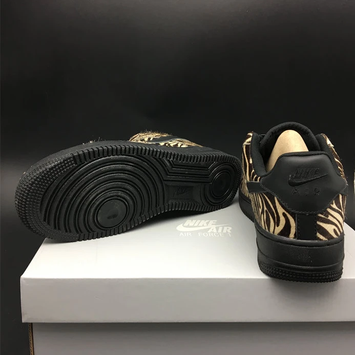 WellDesigned 5423 Nike Air Force 1 898889- 2508