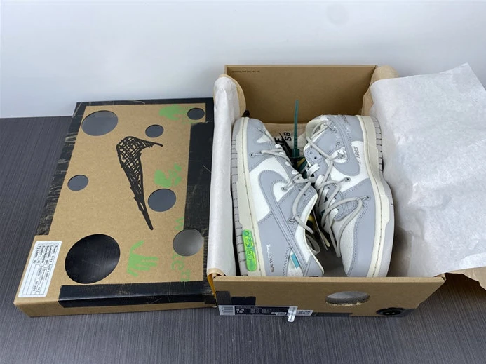 WellDesigned 7577 Nike Dunk Low Off-White Lot 42 DM1602- 1909