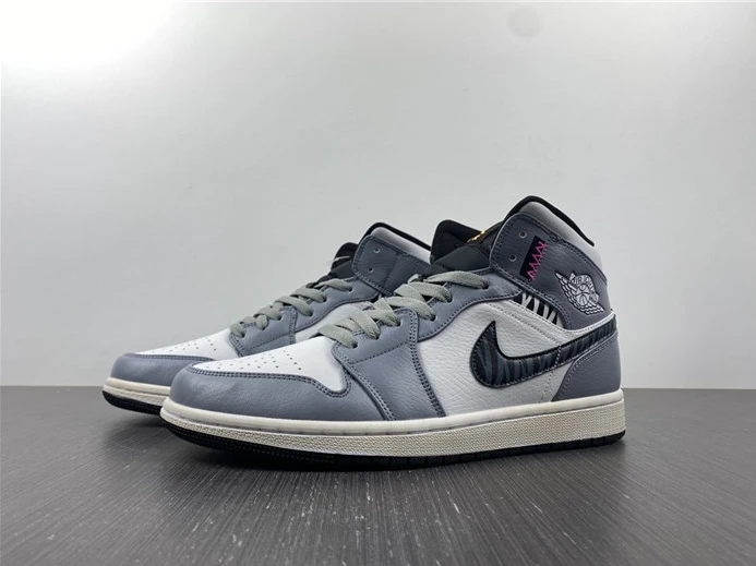 WellDesigned 8095 Jordan1 dark grey 554724- 482