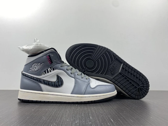 WellDesigned 8095 Jordan1 dark grey 554724- 482