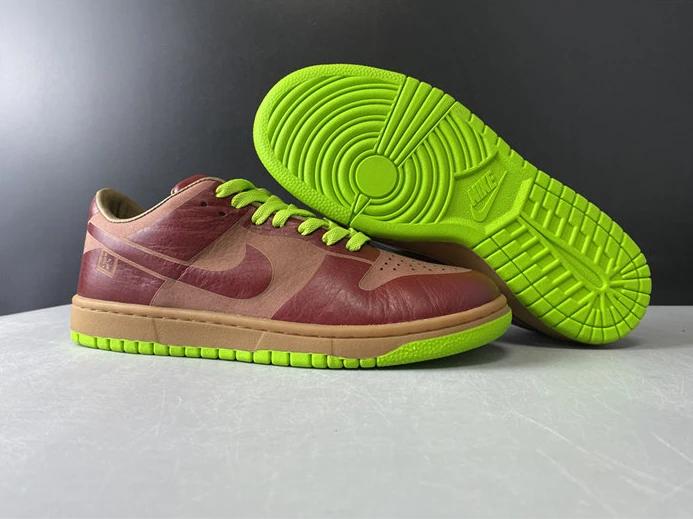 WellDesigned 8379 Nike Dunk Low 1-Piece Laser Varsity Red Chartreuse 311611- 2204