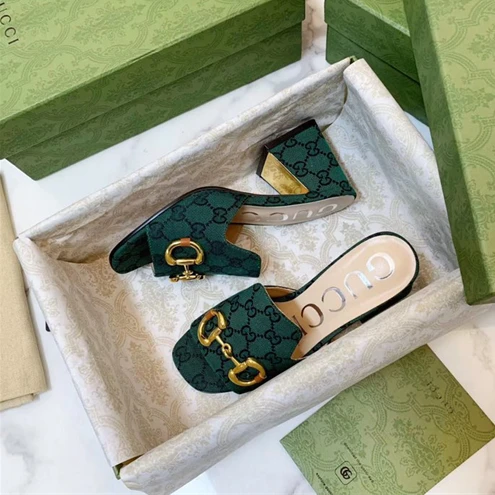WellDesigned 8751 Gucci Slipper 3111