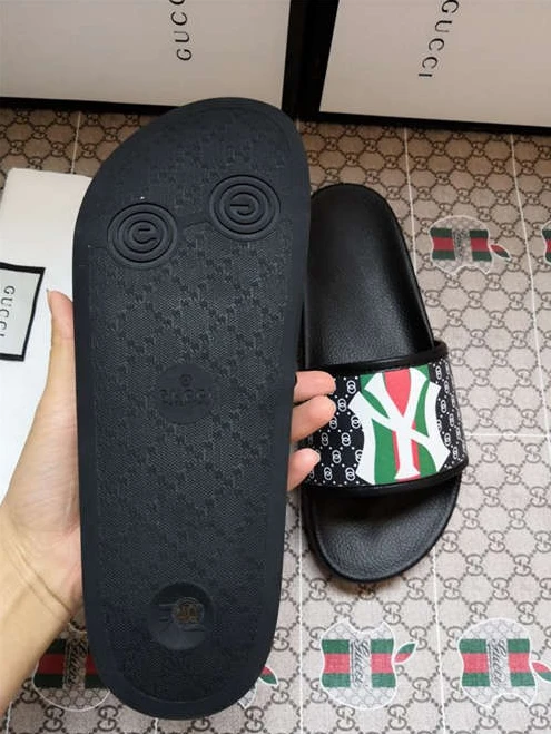 WellDesigned Gucci Slipper 3080