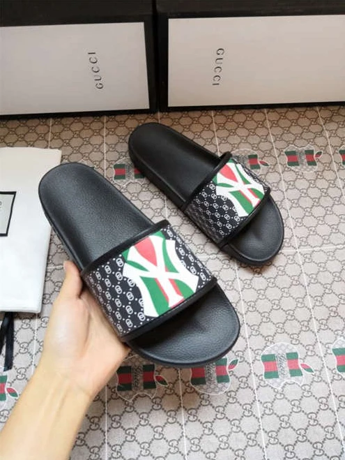 WellDesigned Gucci Slipper 3080