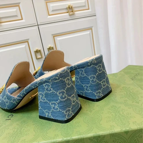 WellDesigned Gucci Slipper 3112
