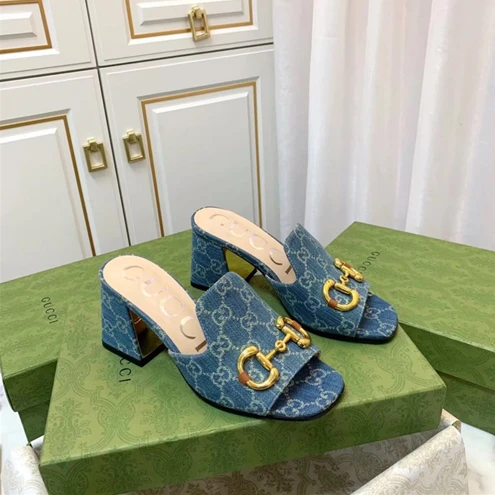 WellDesigned Gucci Slipper 3112
