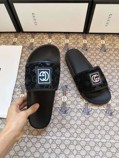 WellDesigned Gucci Slipper 3175