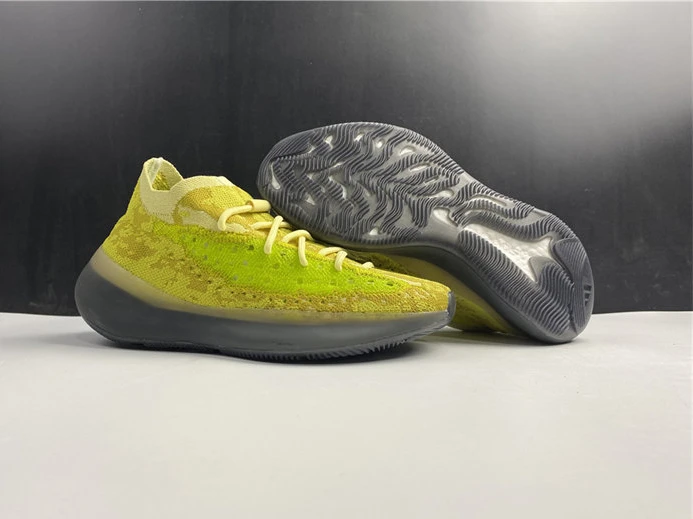 WellDesigned adidas Yeezy Boost 380 Hylte FZ4990 2959