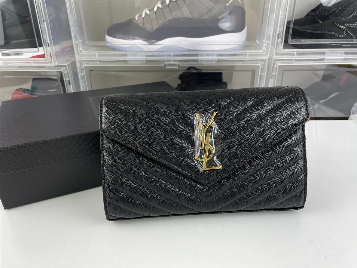 YSL LouLou Lichi Black leather bag (29 x 17 x 10cm) Comfortable 230