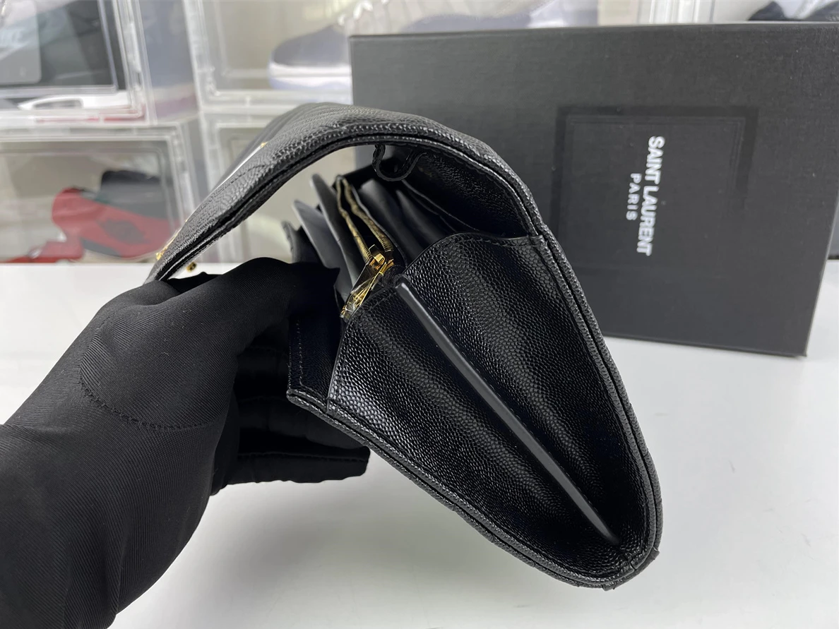YSL LouLou Lichi Black leather bag (29 x 17 x 10cm) Comfortable 230