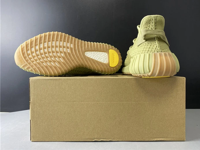 adidas Yeezy Boost 350 V2 Sulfur FY5346 UrbanStyle 2906