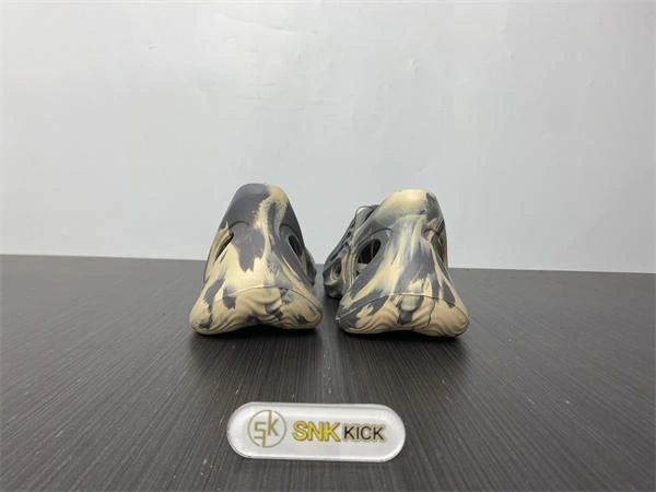 MaikeSneakers ADIDAS YEEZY Foam RNNR MXT Moon Gray  GV GoAnywhere 5380