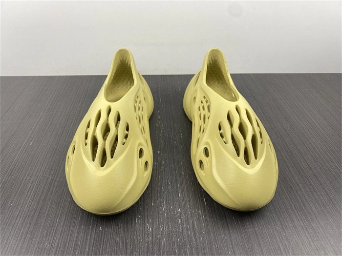 HyperPeter ADIDAS YEEZY Foam RNNR Sulfur GV GoodFit 5376