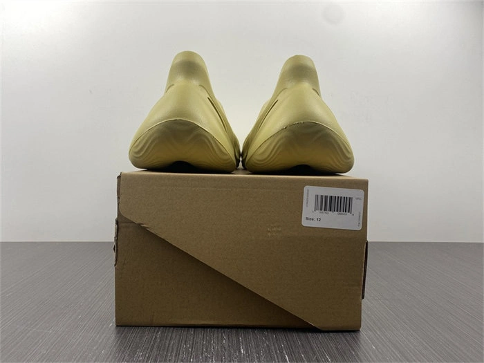 HyperPeter ADIDAS YEEZY Foam RNNR Sulfur GV GoodFit 5376