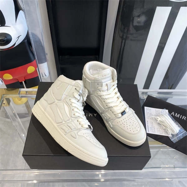 Versatile AMIR1 SNEAKERS 681