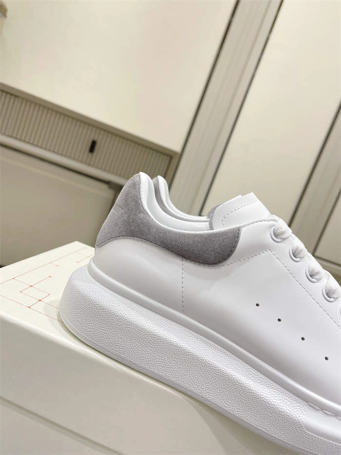 Boostmaster lin Alexander McQueen Oversized WrinkleFree 2571