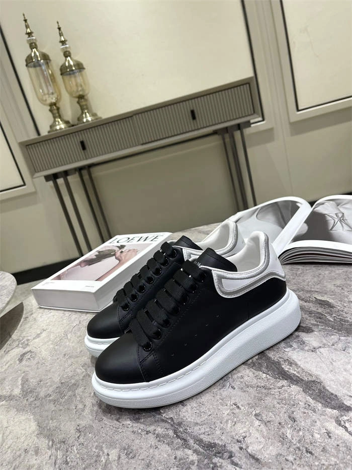 Tony Luxuries Alexander McQueen Oversized Sleek 2586
