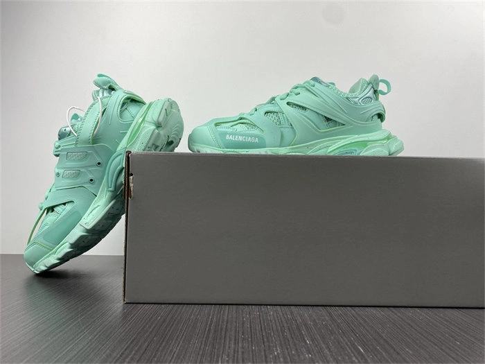 FashionForward BLCG Track Recycled Green  542436 W3FE3 4434