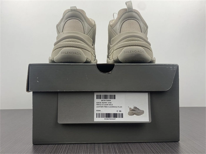 Breathable BLCG Triple S Beige 524039 W2FW1 4421