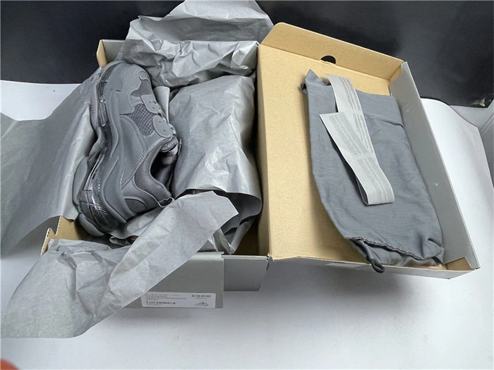 Affordable SmartChoice BLCG Triple S Clear Sole Dark Grey 541624 W2GA1 4502