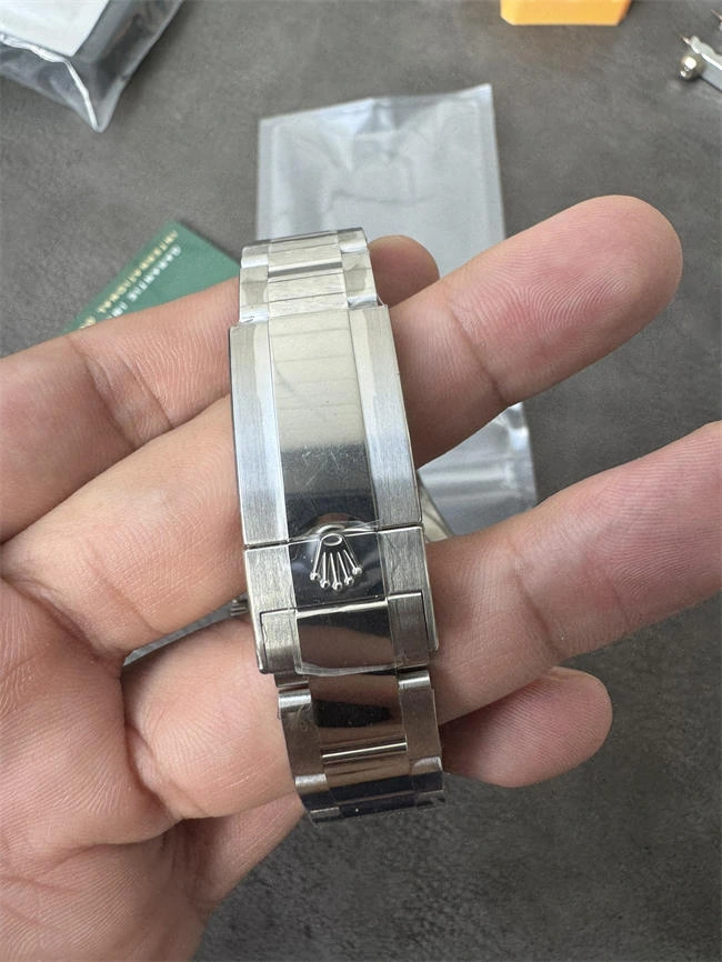 BT Rolex Rolex Daytona 4130 Rainbow Dimousan diamond Fashionable 5873