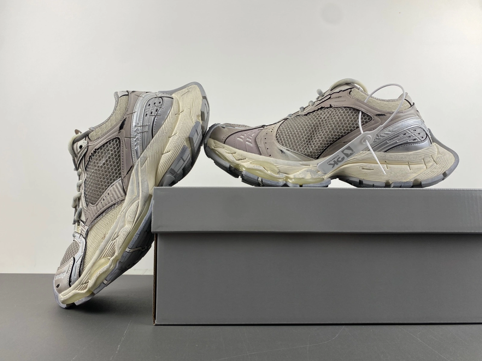 MaikeSneakers Chic Balenciaga  803681-W3ST4- 4291
