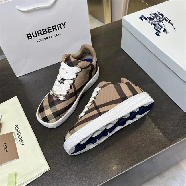 Cheap Burberry Sneaker AllSeason 2610