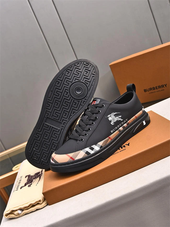 Rep MAX Burberry Sneaker Elegant 2622
