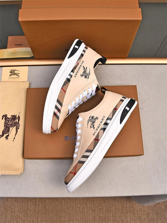 Cheap Breathable Burberry Sneaker 2621