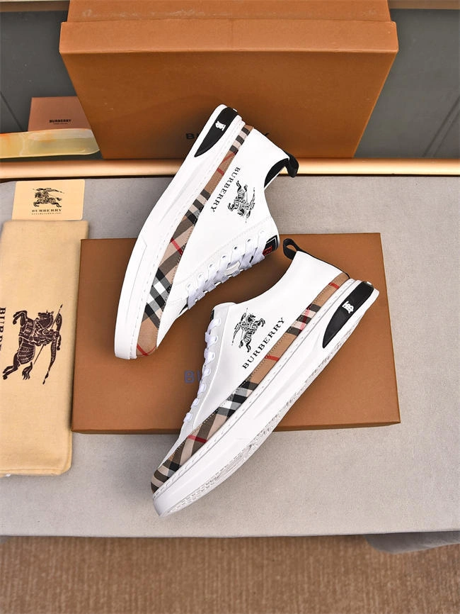 Cheap Burberry Sneaker Stylish 2620