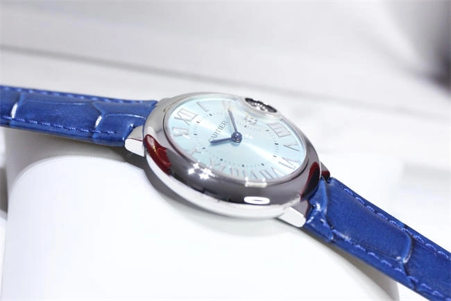HYPE Vibrant CARTIER 3K Blue balloon 28mm quartz 5917
