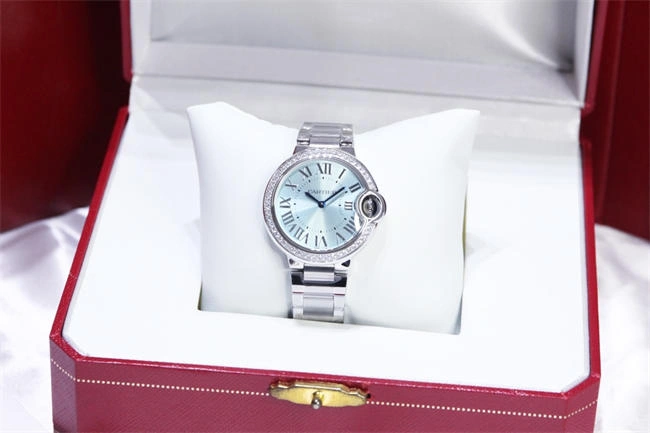 CARTIER 3K Blue balloon 28mm quartz Resilient 5916