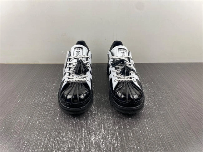HYPE Resilient CLOT x adidas  IH 5924