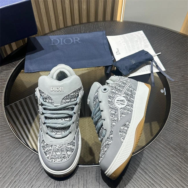 HYPE WaterResistant DR 1047