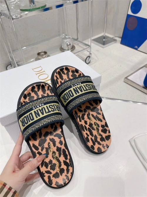 Dio Slipper TopPick 5821