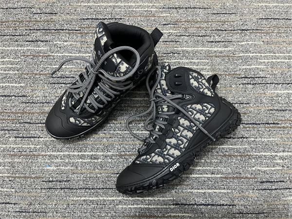 Rep Husky UrbanStyle Dior B 1359