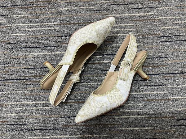 FS CHEAP Dr Pump Unisex 1368