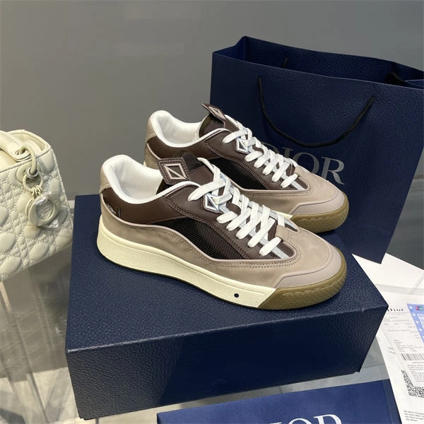 Bmlin TimelessDesign Dr x Travis Scott Sneaker 1429