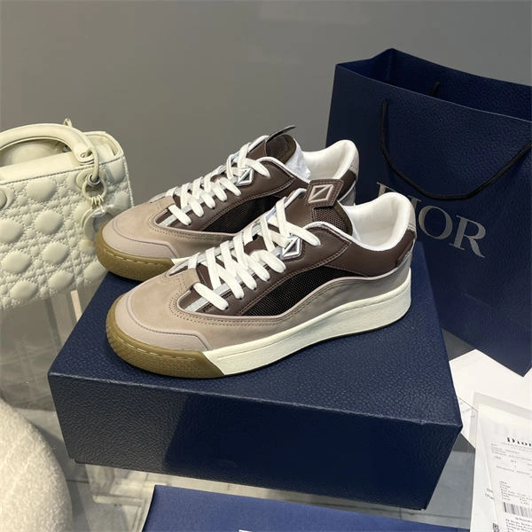 Bmlin TimelessDesign Dr x Travis Scott Sneaker 1429