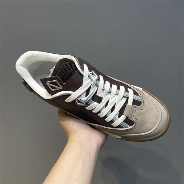 Bmlin TimelessDesign Dr x Travis Scott Sneaker 1429