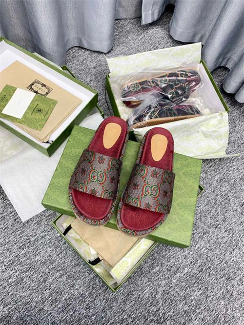 Bmlin shoes Gocci Slipper EyeCatching 5760