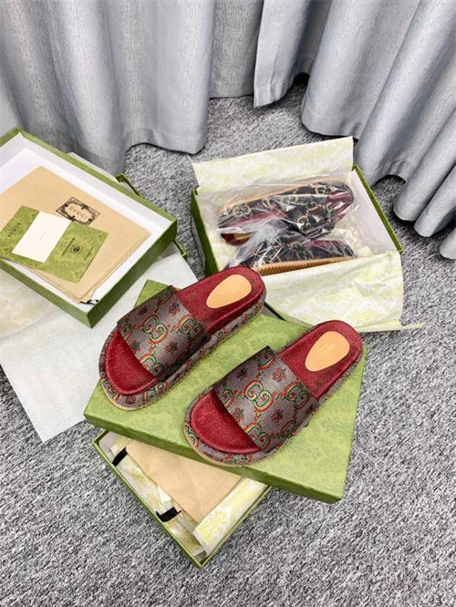 Bmlin shoes Gocci Slipper EyeCatching 5760