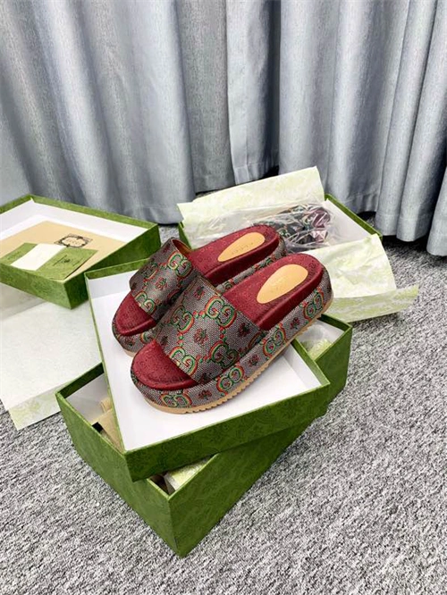 Bmlin shoes Gocci Slipper EyeCatching 5760