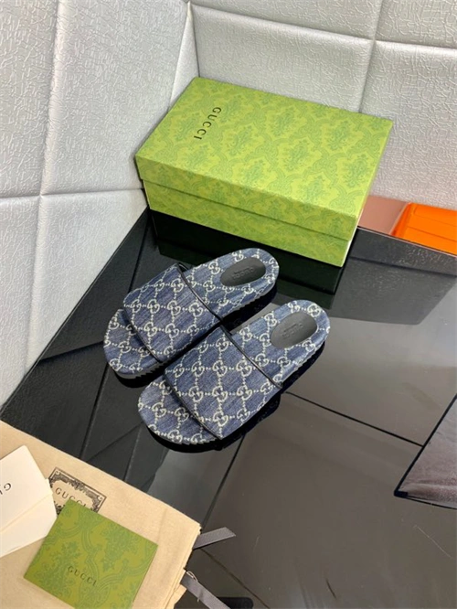 Rep Refined Gocci Slipper 5757