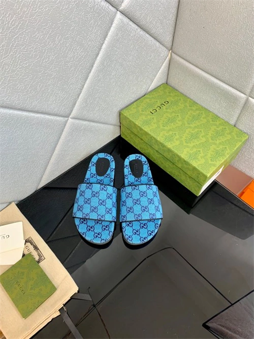 Affordable UrbanStyle Gocci Slipper 5755