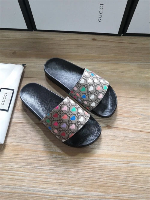 Official oldcobbler Fashionable Gocci Slipper 5704