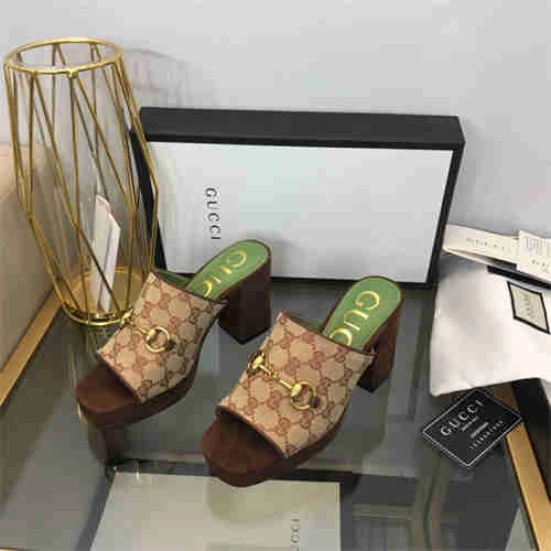 MaikeSneakers Unique Gocci Slipper 5647